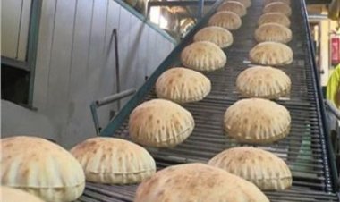 ضبط 31 طن دقيق لمنع التلاعب بالأسعار في حملات على المخابز