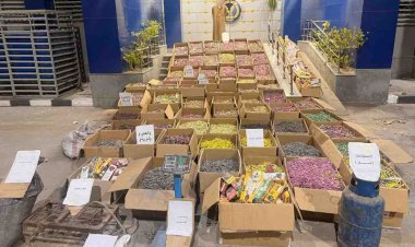 ضبط عاملين بحوزتهما 6.5 مليون قطعة ألعاب نارية بالفيوم