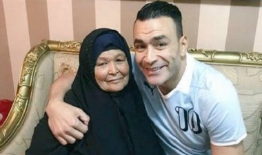 بعد أيام من رحيلها.. الحضري يرثي والدته الراحلة بكلمات مؤثرة