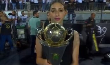 مشادات وسوء تنظيم.. انتقادات لحفل تتويج الزمالك بكأس الكونفدرالية | صور وفيديو