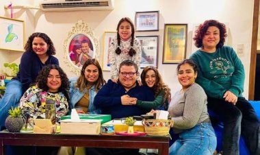 خالد جلال يستقبل العام الجديد مع أسرته: "كل عام وبلدنا بخير وجميلة بناسها"