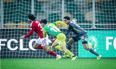 شوط أول سلبي بين الأهلي وشبيبة القبائل في دوري الأبطال