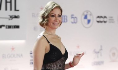 على ريد كاربت العرض الخاص فى الجونة.. منة شلبى تدعم أحمد مالك وكل  أبطال فيلم كولونيا