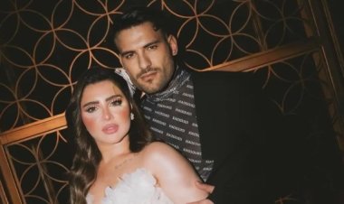 بعد عودتهما.. مسلم يهدي زوجته  يارا تامر خاتمًا احتفالًا بالعودة