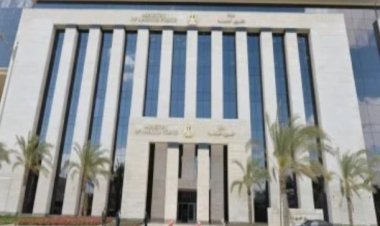 وزارة العمل تعلن إجازة عيد الفطر للعاملين بالقطاع الخاص من 9 إلى 14 أبريل