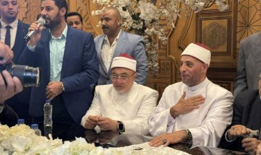 بعد ظهور ابنته دون حجاب.. خالد الجندي: الشيخ رمضان عبد الرازق راجل متحضر