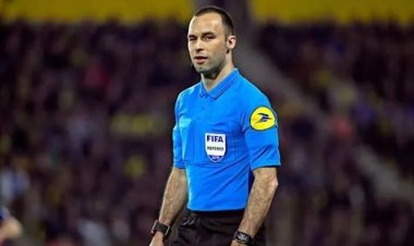 رغم شكوى مصر.. تعيين حكم الـ"VAR" بمباراة مصر والأرجنتين في لقاء النرويج وإنجلترا 