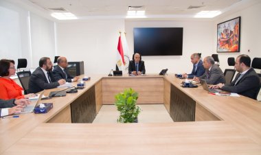 وزير الري يوجه بسرعة تحسين المنظومة المائية بزمام الترع الثلاث