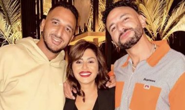 ظهور نادر لـ منة فضالي برفقة شقيقيها وتعلق: «الأخوة في مصر أخيرا»