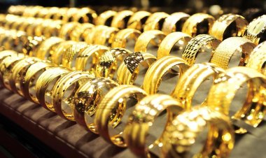 «التموين»: تذبذب سوق الذهب وتراجع أسعاره محليًا وعالميًا