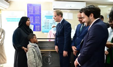 السفير البريطاني بالقاهرة يشيد بمستوى جودة الخدمة الطبية المقدمة للمواطنين بأسوان