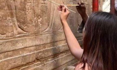 السياحة والآثار عن فيديو السائحة الصينية بمعبد الأقصر: استخدمت مواد نستخدمها في الترميم