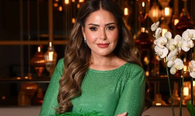 "بكى عليها مثل الطفل".. صابرين تحكي موقفًا بين محمود عبد العزيز وزوجته بوسي شلبي