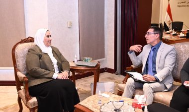 وزيرة التضامن الاجتماعي تلتقي بنائب مدير الوكالة الألمانية للتعاون الدولي بمصر