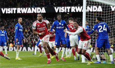 أرسنال يفوز على تشيلسي ويعزز صدارته للدوري الإنجليزي