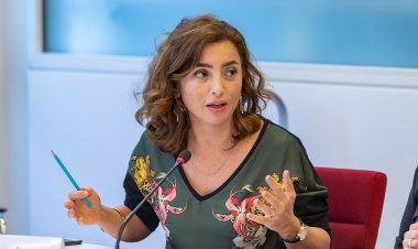 «المهن السينمائية»  تنعى والدة المخرجة ساندرا نشأت