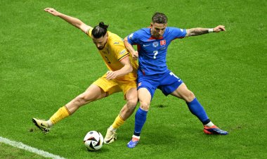 بعد تعادلهما.. سلوفاكيا ورومانيا يتأهلان إلى ثمن النهائي أمم أوروبا