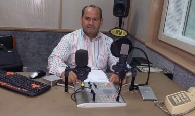 الإعلامي عبد الله الخولي يوجه انتقادات لإذاعة القرآن الكريم