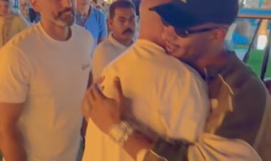 محمد رمضان يلتقي حسام حسن بعد بروفة حفله في الساحل الشمالي