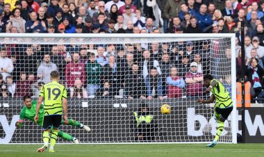 آرسنال يقسو على وست هام بسداسية في الدوري الإنجليزي