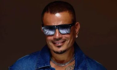 في عيد ميلاده.. 3 نساء في حياة الهضبة عمرو دياب