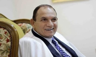 تكريم الشيخ أحمد نعينع في منتدى الإعلام الإسلامي الأول بالفجيرة بحضور نخبة من الإعلاميين والقراء