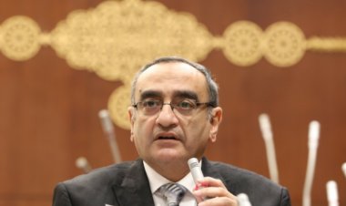 عضو«دفاع الشيوخ» يهنئ الرئيس السيسي والشعب المصري بعيد الفطر المبارك