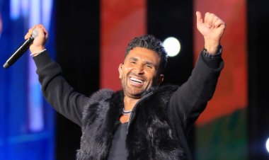 أحمد سعد يختتم «شتاء مدينتي» بحفل كامل العدد ويصعد بأولاده الصغار على المسرح