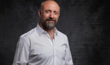 خالد أرغنتش بطل "حريم السلطان" يدخل عالم الاستثمار ويفتح محل حلويات في لندن