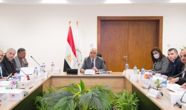 هانى سويلم: الموافقة على مشروع إنشاء حاجز أمواج لحماية شرق ميناء دمياط