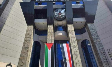 «حريات الصحفيين» تُطالب بالإفراج عن كل الصحفيين المحبوسين وتحذر من الرسائل المتناقضة 