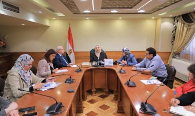وزيرة التضامن الاجتماعي تلتقي مدير المكتب القطري لبرنامج الأغذية العالمي بمصر