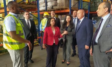 وزير النقل في جولة تفقدية بميناء كيجالي الجاف