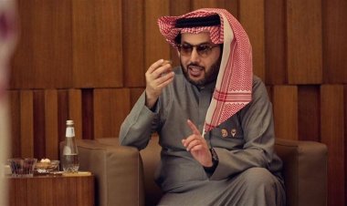 تركي آل الشيخ يدافع عن أم كلثوم: أهم صوت نسائي عربي في التاريخ والتجريح غير مقبول