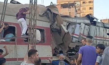 النيابة العامة تأمر بتشكيل لجنتين للتحقيق في حادث تصادم قطاري الزقازيق