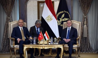 وزير الداخلية يستقبل نظيره التركي بالقاهرة لبحث التعاون الأمني المشترك