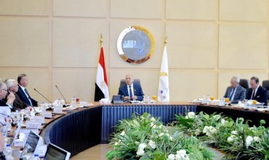 وزير النقل: الشركة القابضة للنقل البحري تحقق 4,218 مليارات جنيه صافي ربح خلال عام