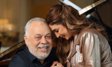 أشرف زكي يرد على اتهامات فرض روجينا كبطلة: مش محتاجة حد يدافع عنها