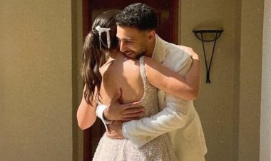 يوسف جبريال يحتفل بخطوبته بصورة رومانسية: "سأبقى متمسكًا بك إلى الأبد"