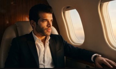 محمود غالي يطرح “كتاب حياتي” تكريمًا لحسن الأسمر ويواصل نجاحاته الغنائية
