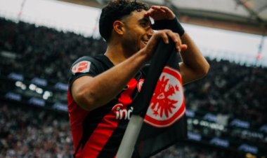 مرموش يمنح آينتراخت فرانكفورت تعادلا مثيرا أمام بايرن ميونخ