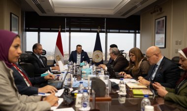 وزير السياحة يترأس الاجتماع الثاني للجنة الخاصة بمناقشة الاستراتيجية العامة لتنشيط السياحة