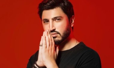 محمد شاكر يغادر المستشفى بعد تحسن حالته الصحية