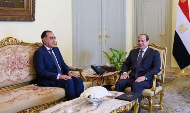 عاجل.. الرئيس السيسي يكلف الدكتور مصطفى مدبولي بتشكيل حكومة جديدة بعد تقديم استقالته