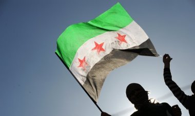 مقتل 12 شخصا وإصابة 8 بانفجار لغم بسيارتهم شمال شرقي سوريا