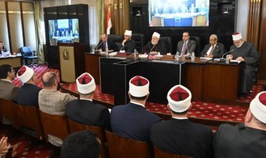 من يملك حق الإفتاء؟.. قانون الفتوى يشعل الجدل بين الأزهر والأوقاف تحت قبة البرلمان