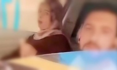 وجدها بتفطر معه..  فيديو متداول لزوج يفاجئ زوجته داخل سيارة مع رجل غريب