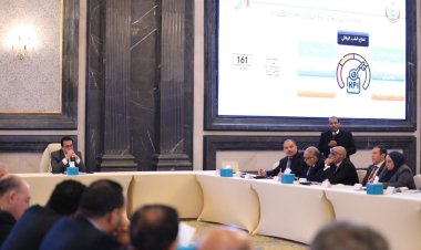 وزير الصحة يوجه بوضع برنامج لتكثيف الزيارات الميدانية لمتابعة أداء المستشفيات