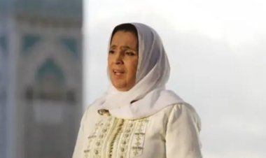 وفاة الفنانة المغربية نعيمة سميح عن عمر يناهز 72 عامًا