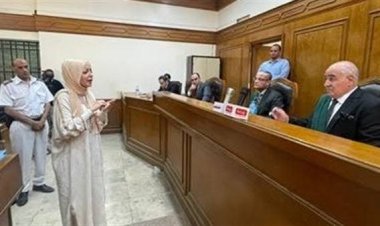 محامي مضيفة أنهت حياة ابنتها: روحت لشيوخ يفسرولي كلام موكلتي